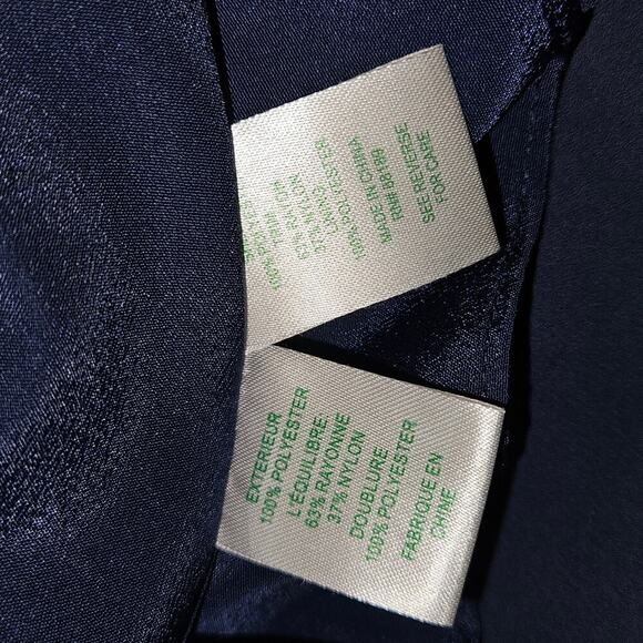 Lilly Pulitzer Amenna Navy Blue Bell Sleeve Crochet Lace Neck Top. Size 0. - Picture 8 of 8